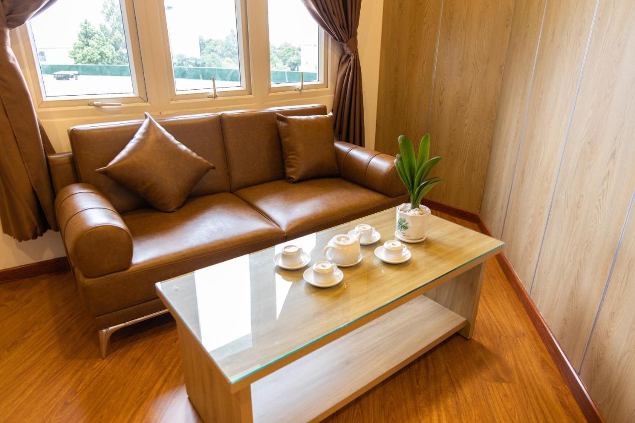 Hoang Loc Hotel بون ما توت المظهر الخارجي الصورة